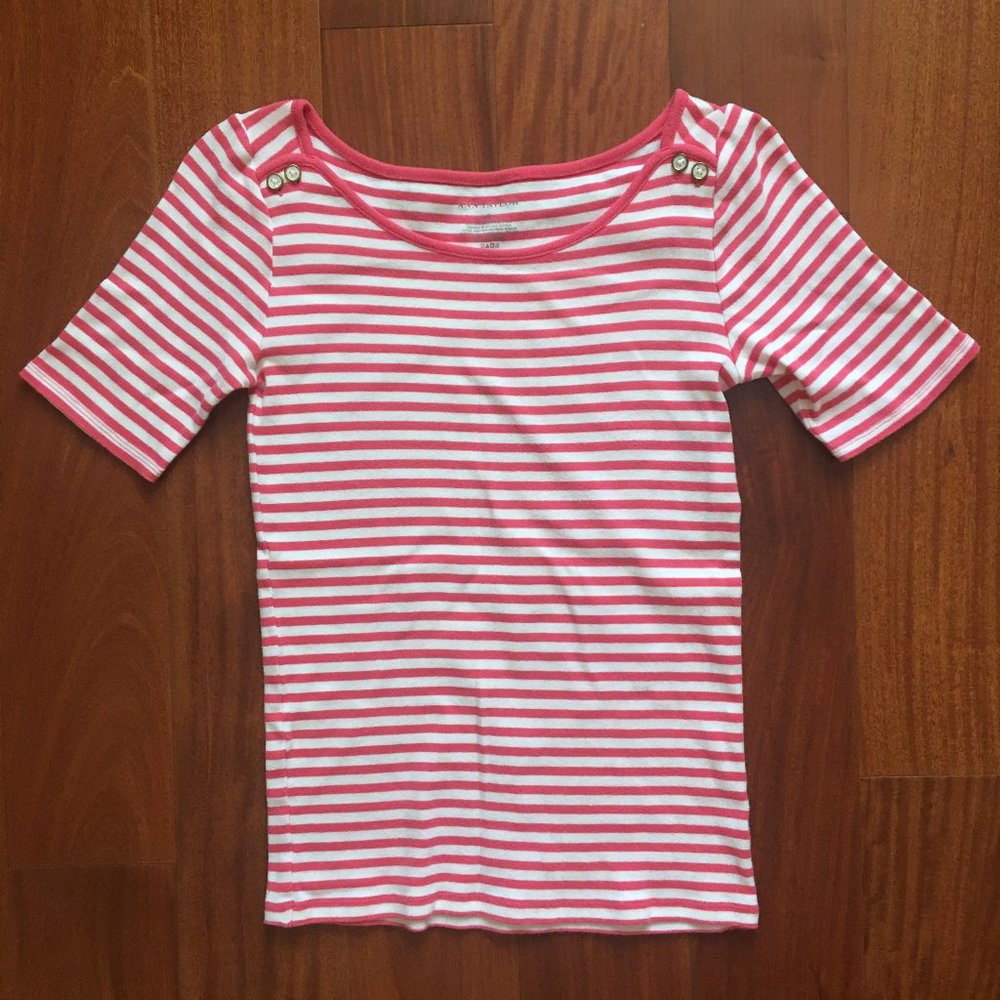 Ann Taylor Short Sleeve Top